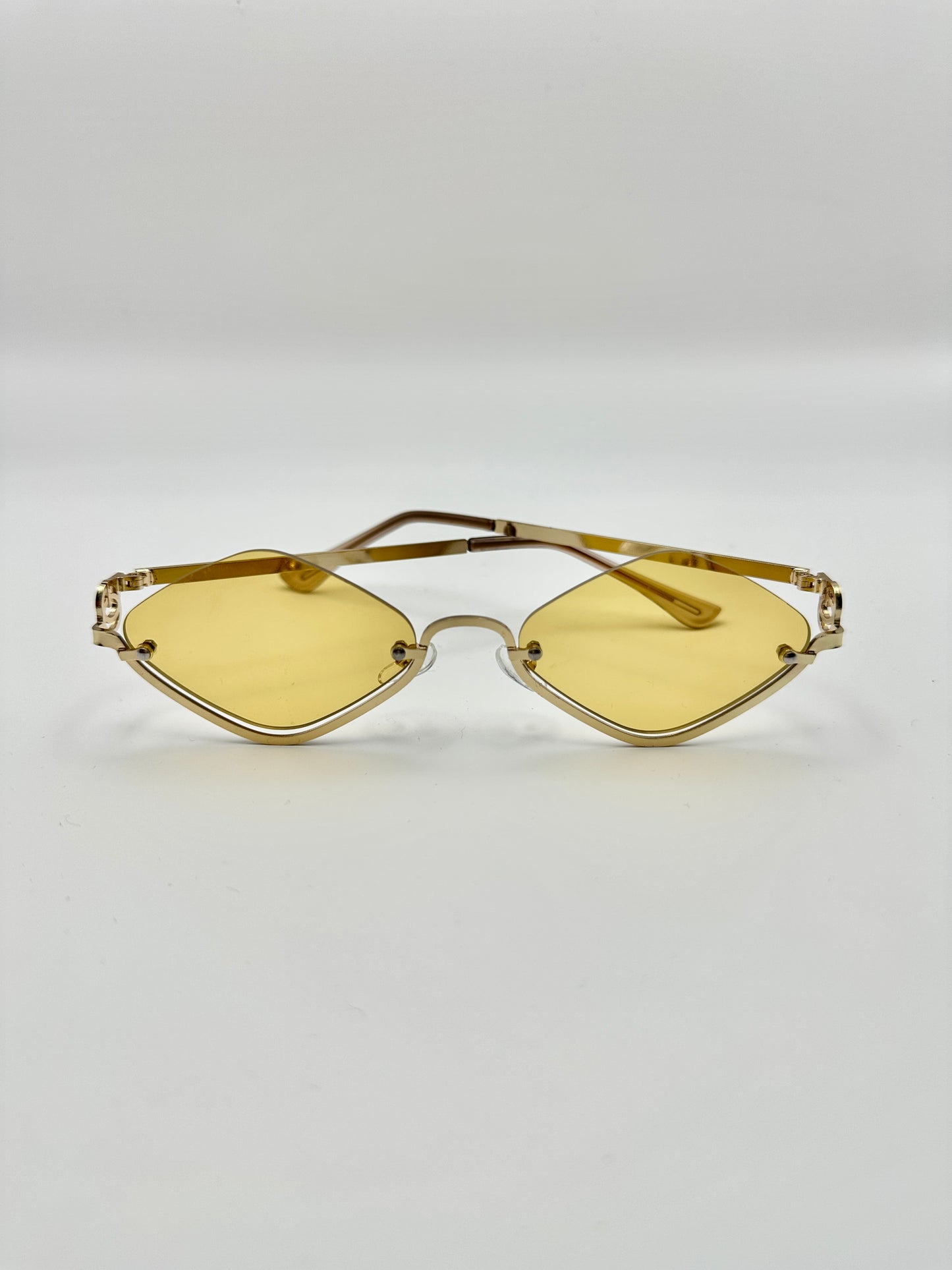 Stylish half frame sunglassess