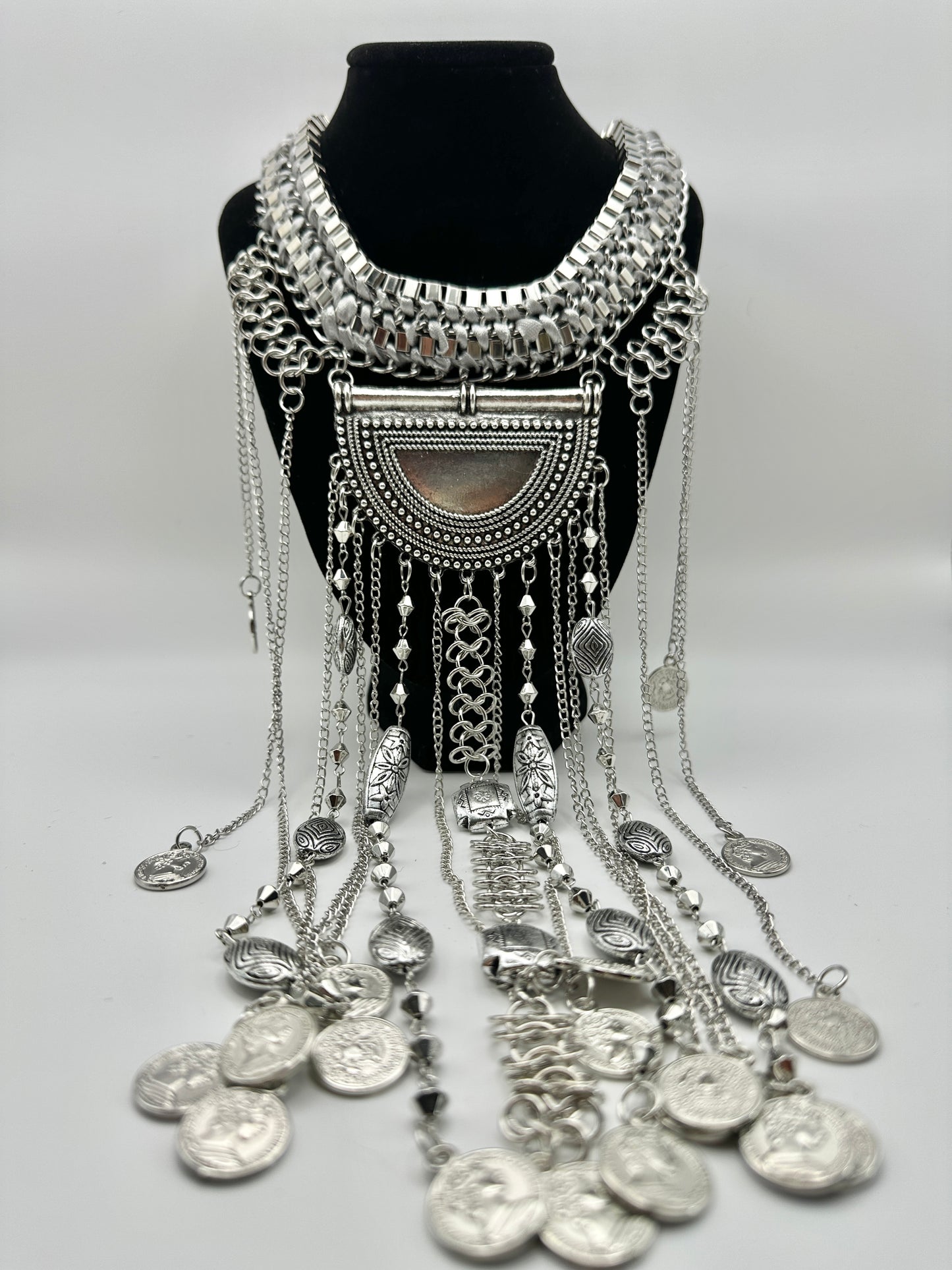 Indian Fashion Silver Plated Necklace