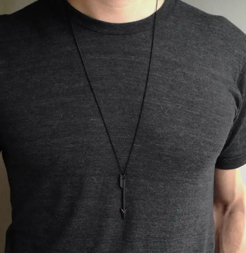 Arrow necklace